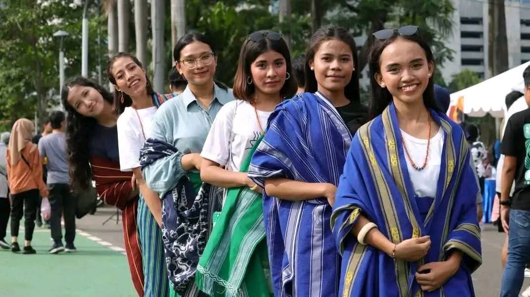 Para bidadari Sumba